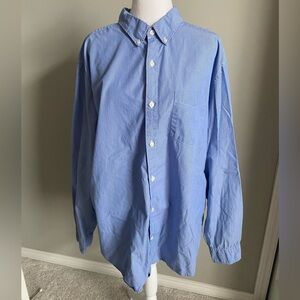 American Eagle Outfitters Light Blue Casual Button Down Shirt